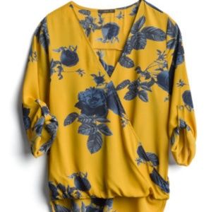 *Brand NEW,WEST KEI

Allan Rolltab High Low Blouse